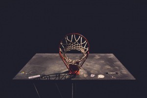 开云：NBA总决赛激战正酣 勇士队逆转取胜扳平大比分